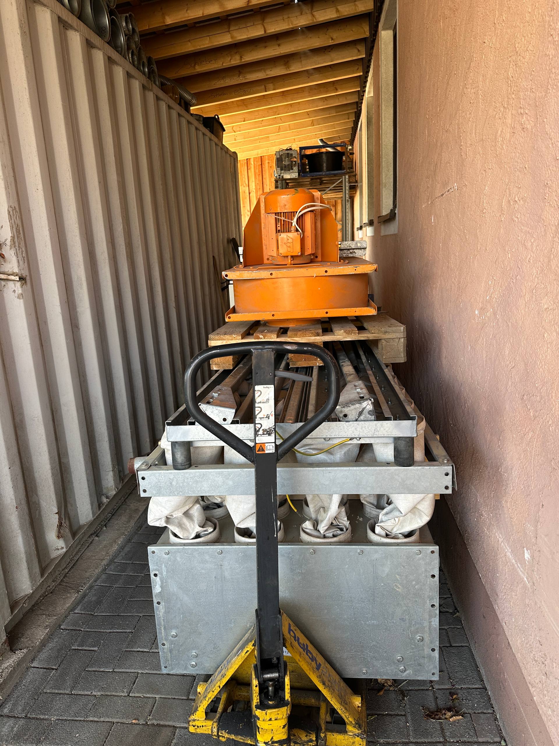 SCHUKO Absauganlage mit 250er Gebläse – Bild 2