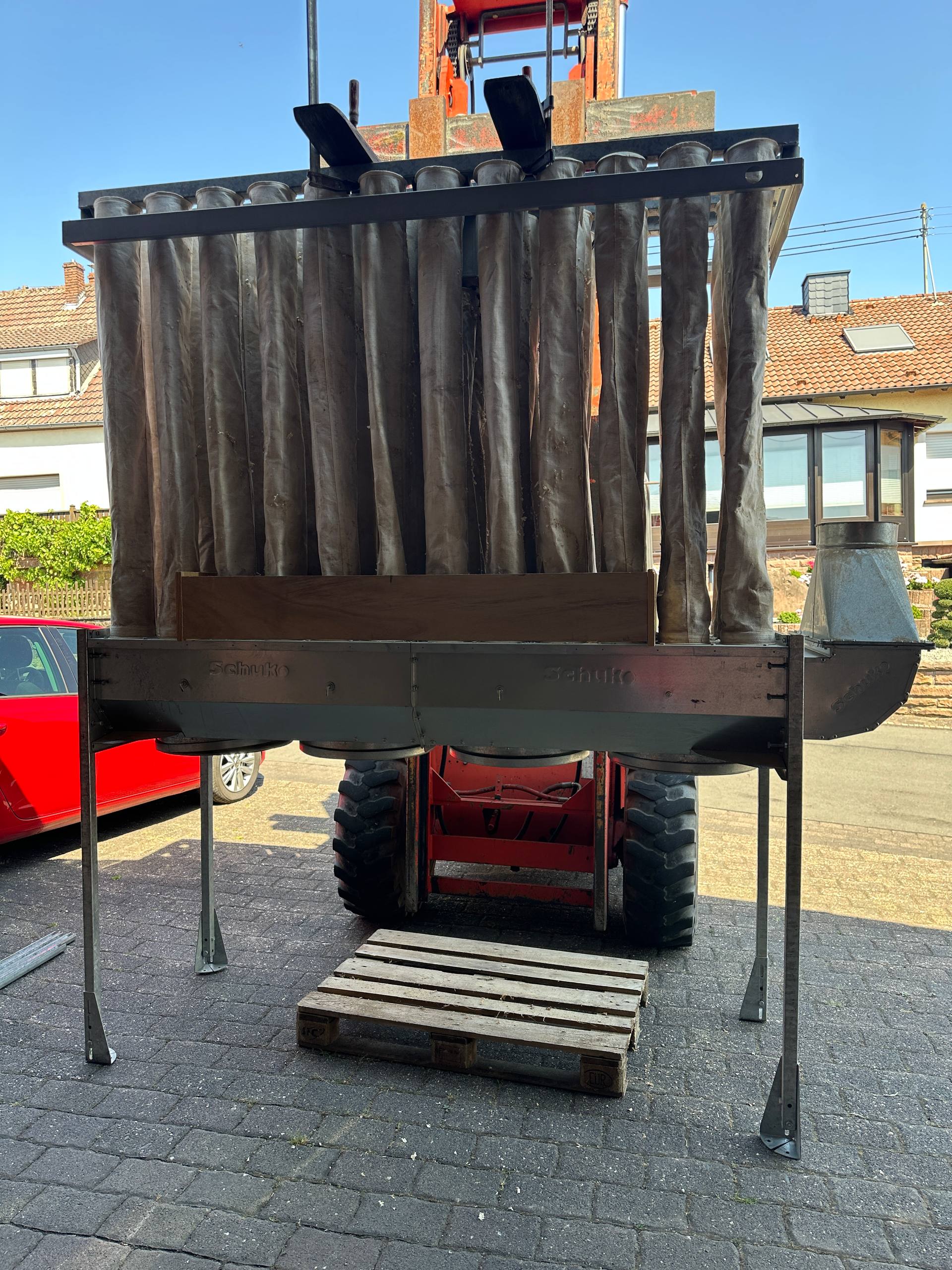 SCHUKO Absauganlage mit 250er Gebläse – Bild 25