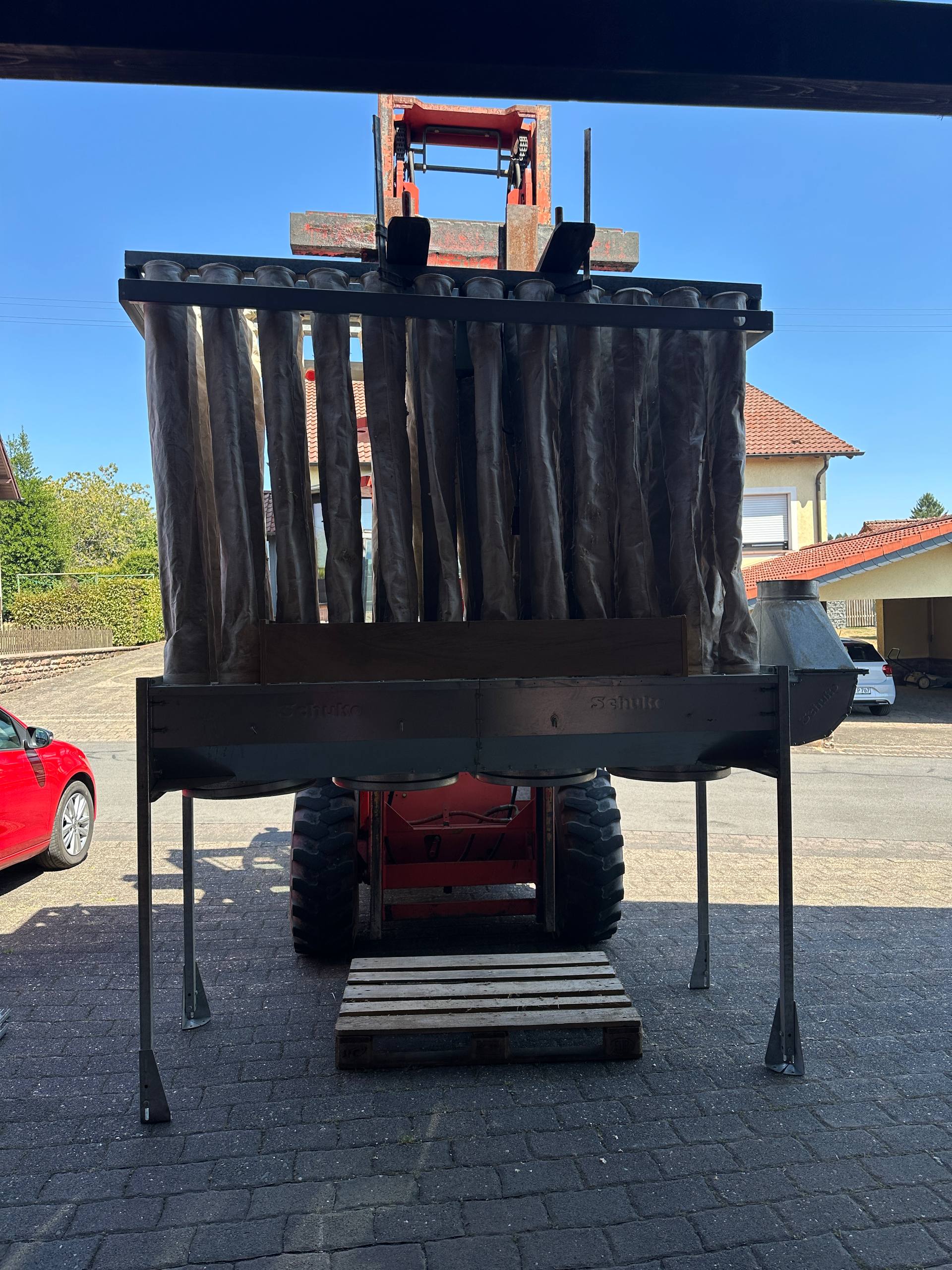 SCHUKO Absauganlage mit 250er Gebläse – Bild 27