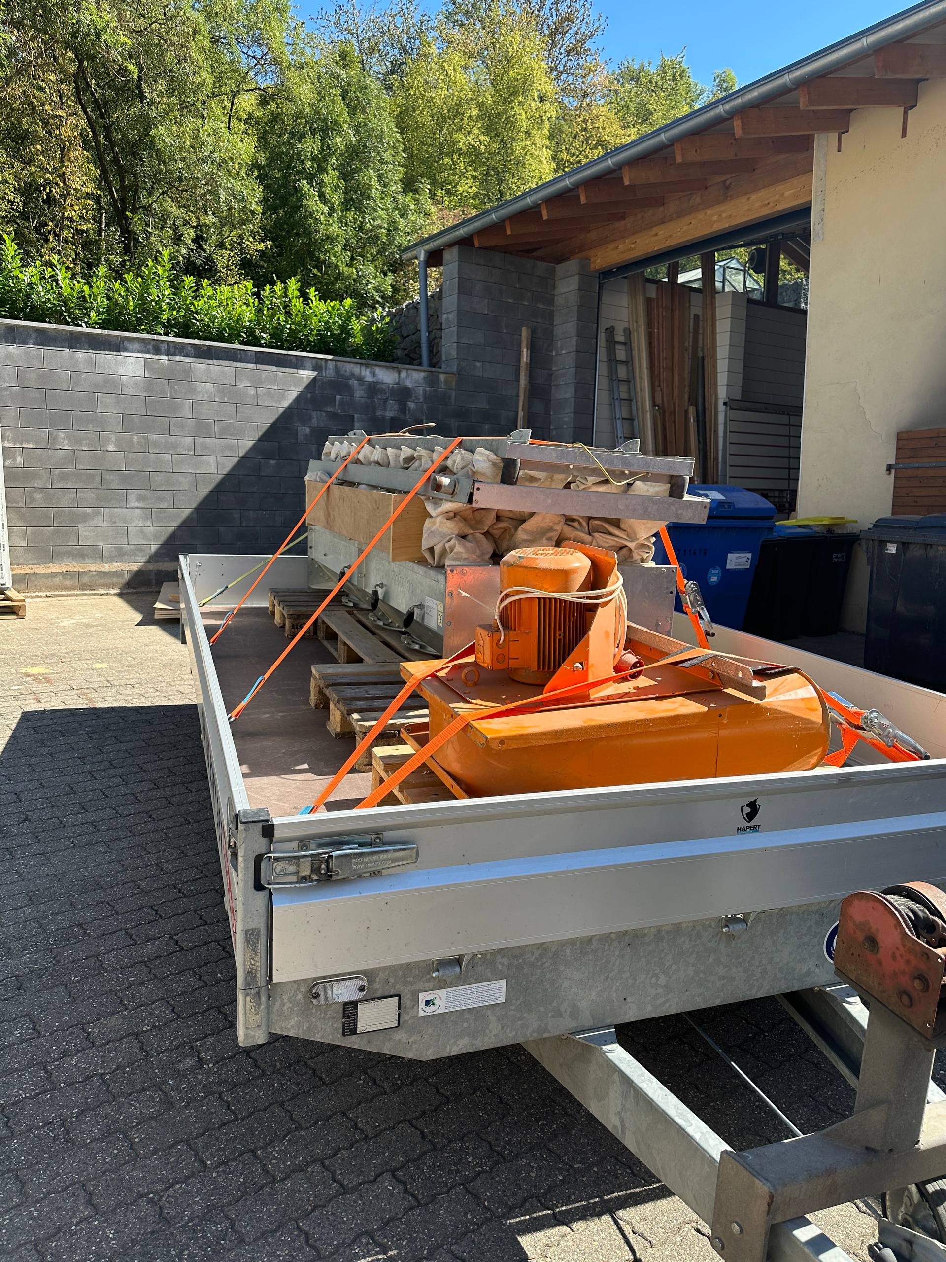 SCHUKO Absauganlage mit 250er Gebläse – Bild 36
